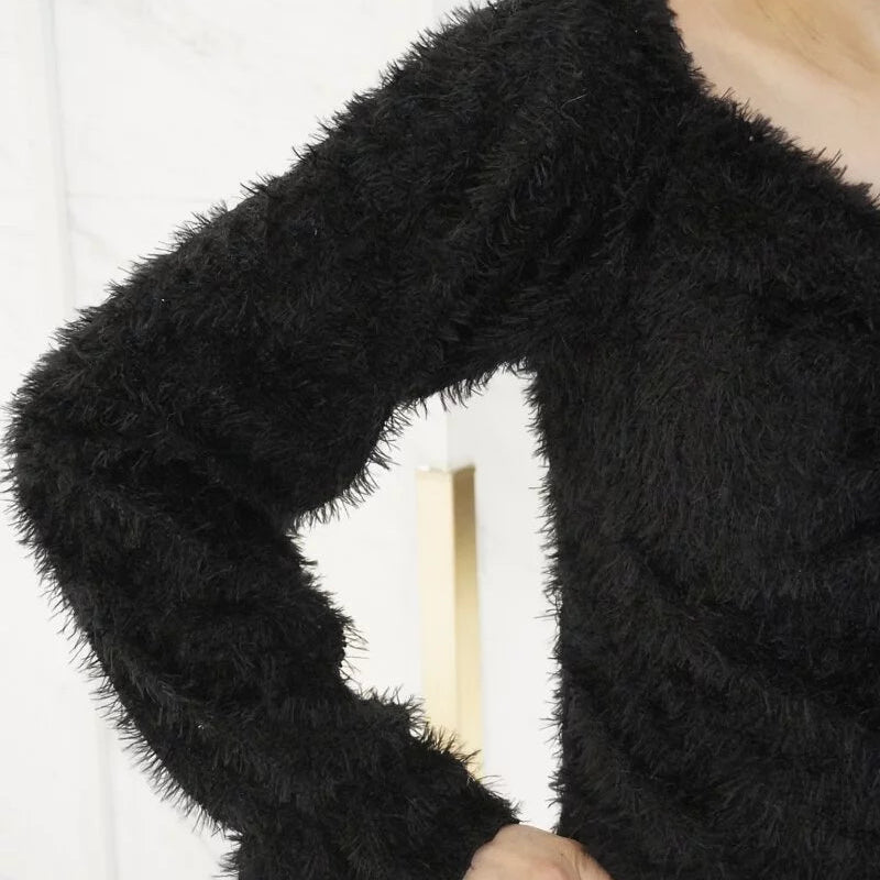 Velvet twisted long sleeve cropped top